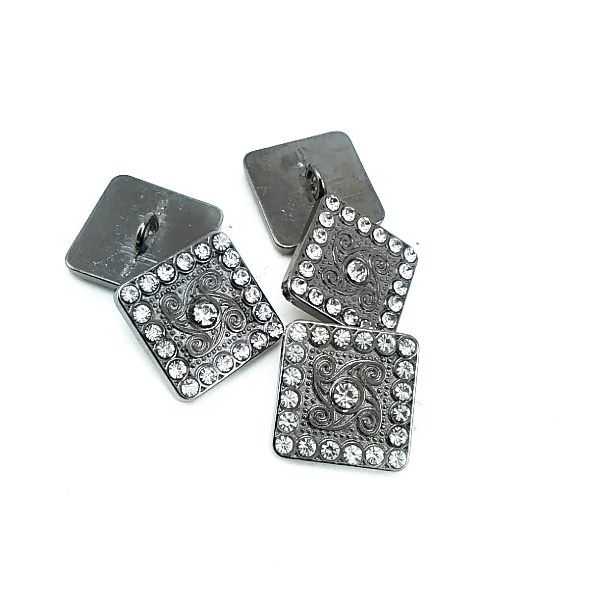 19 mm Rhinestone / Crystal Detail Rhinestone / Crystal Button front and detail view