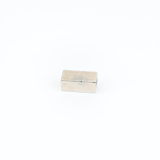 Metal Bağucu Çap 6 mm Boy 14 mm Dikdörtgen Şekil E 1694