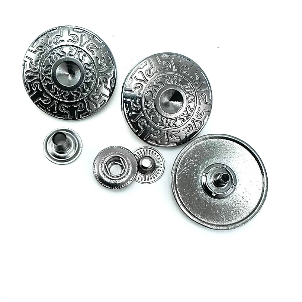 Rhinestone Snap Button for Jacket and Coat Button 26 mm 42 L B 47 Rhinestone Snap Button for Jacket and Coat Button 26 mm 42 L B 47