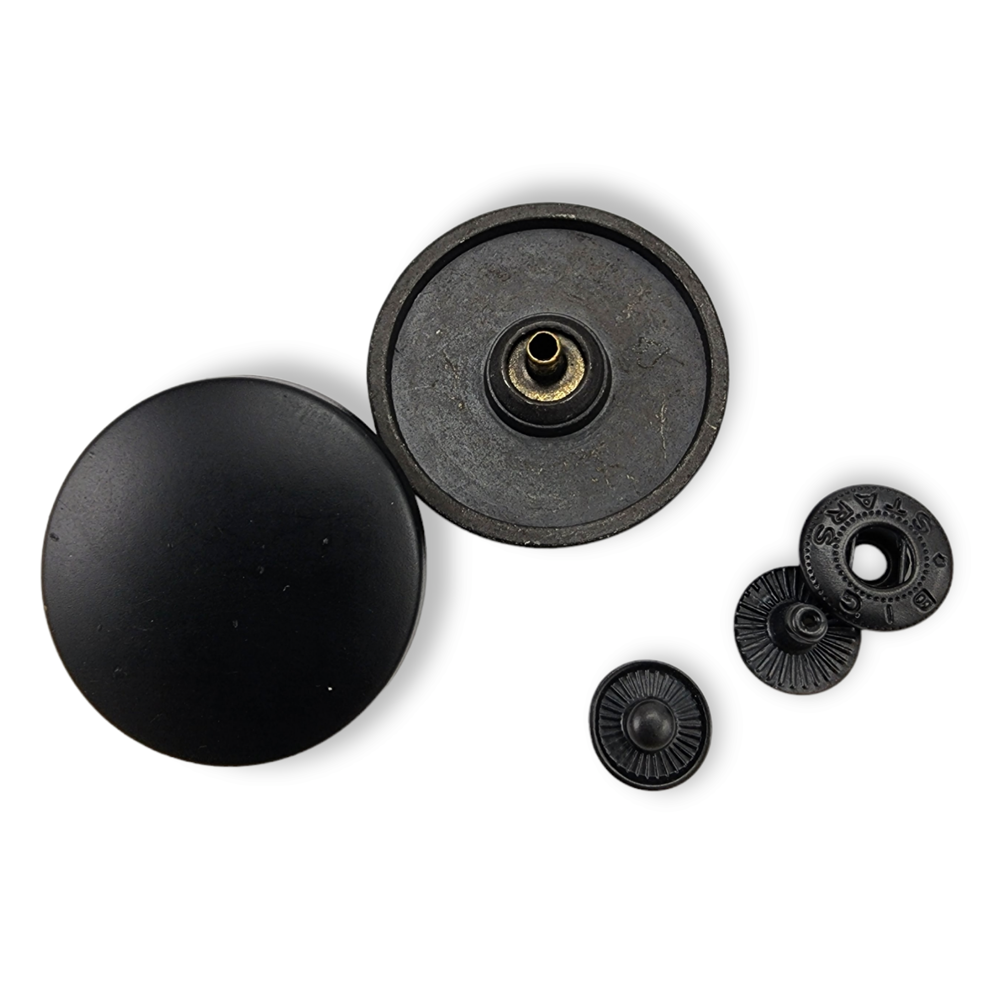Hafif Bombeli Büyük Boy Çıtçıt Düğme 32 mm - 50 boy E 1538 Hafif Bombeli Büyük Boy Çıtçıt Düğme 32 mm - 50 boy E 1538