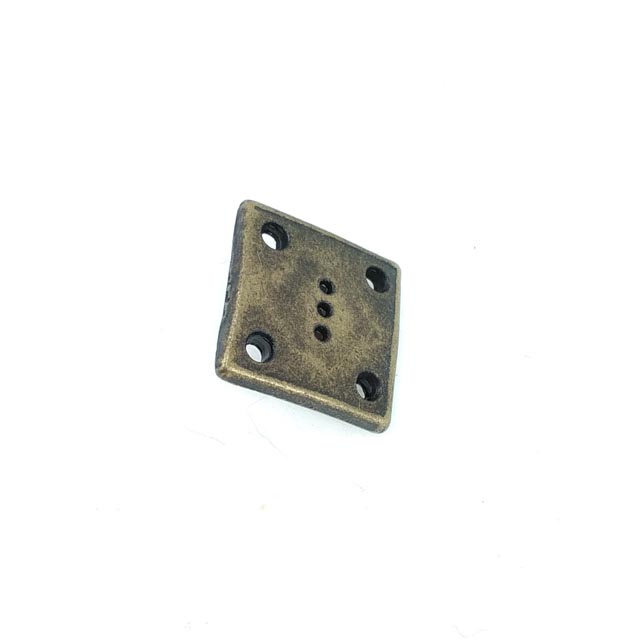 Kare Çıtçıt Düğme Delik ve Nokta Desenli 15 x 15 mm E 172