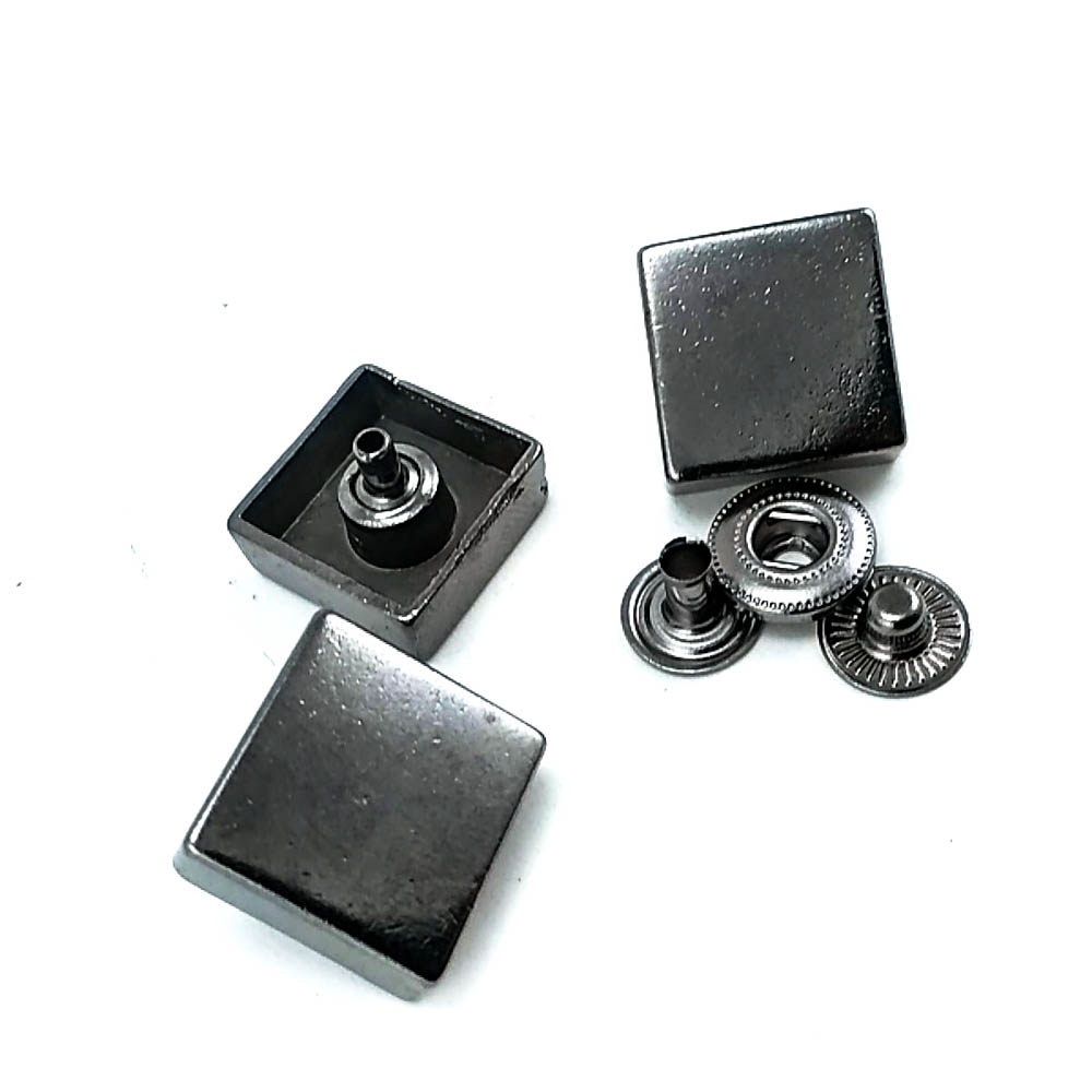 18 x 18 mm Kare Şekil Çıt çıt Düğme