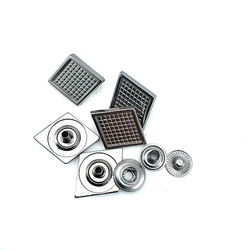 Estetik Mont Çıtçıt Düğmesi 16 x 16 mm E 1947