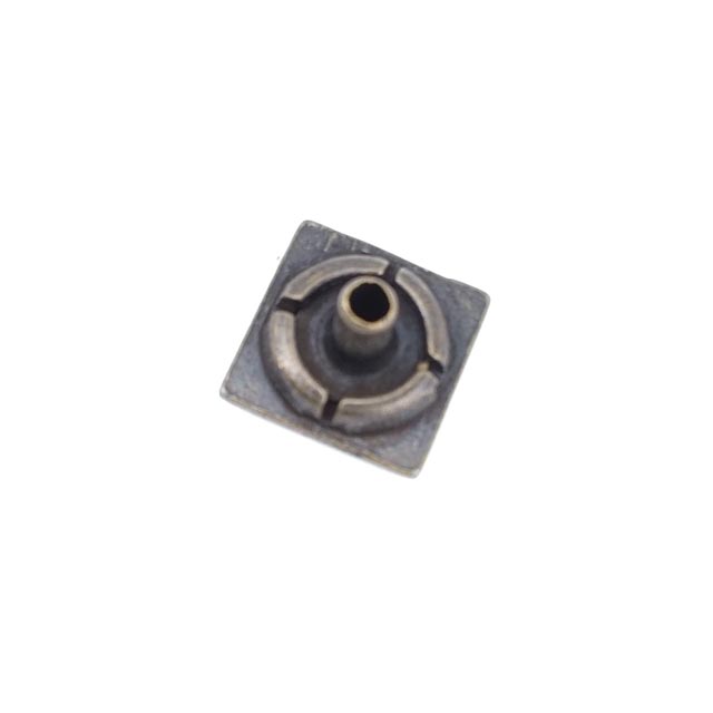 11 x 11 mm kare zamak metal çıtçıt düğme