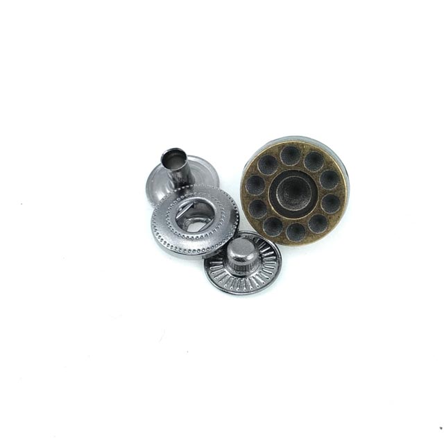 Taşlı Çıtçıt Düğme Şık Tasarım 14 mm 22 Boy E 272