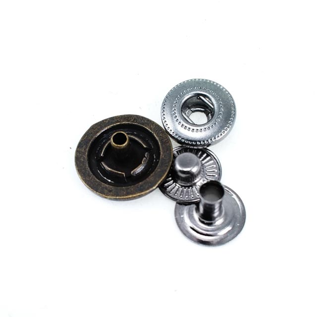 Zamak Çıtçıt Düğme Klasik Tarz 15 mm 24 Boy E 279