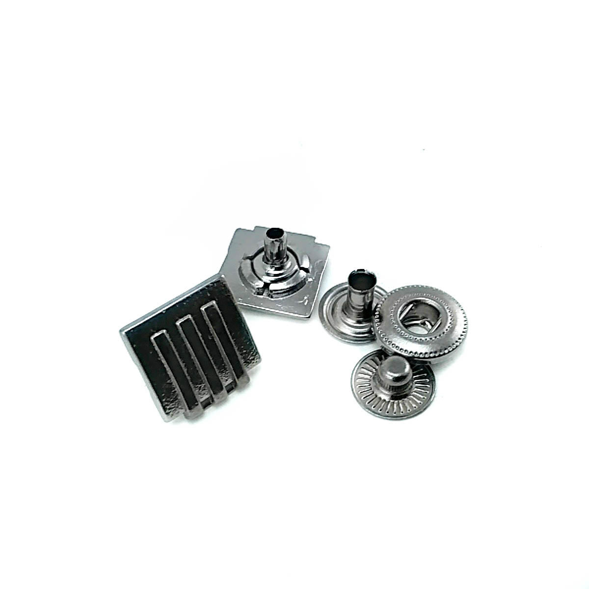 Kare Çıtçıt Düğme 14 x 14 mm E 347