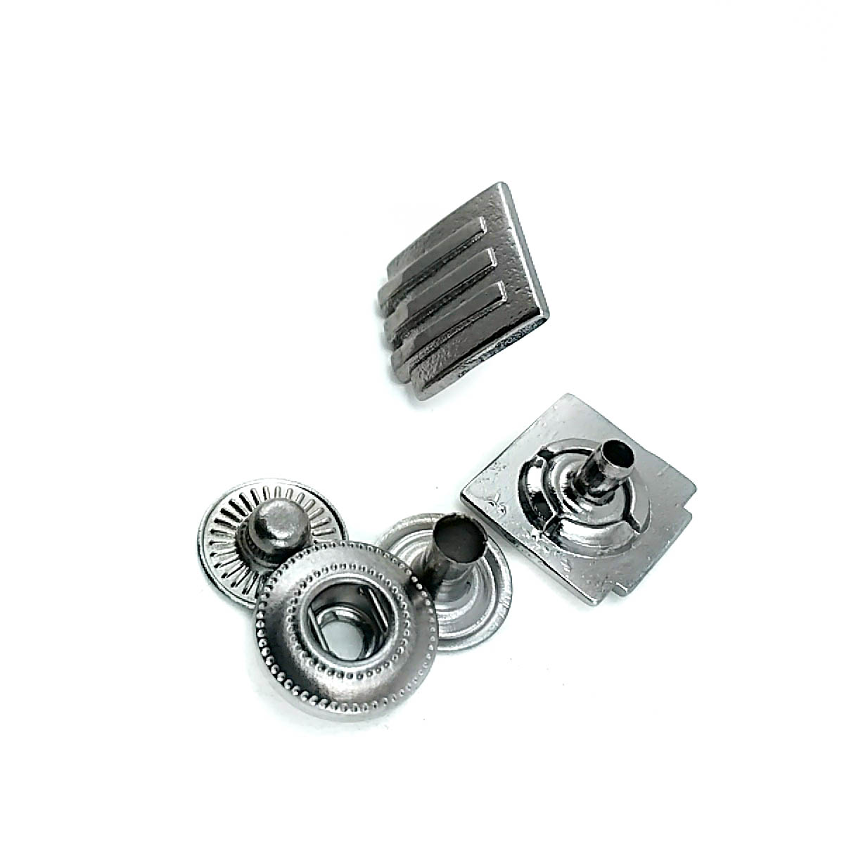 Kare Çıtçıt Düğme 14 x 14 mm E 347