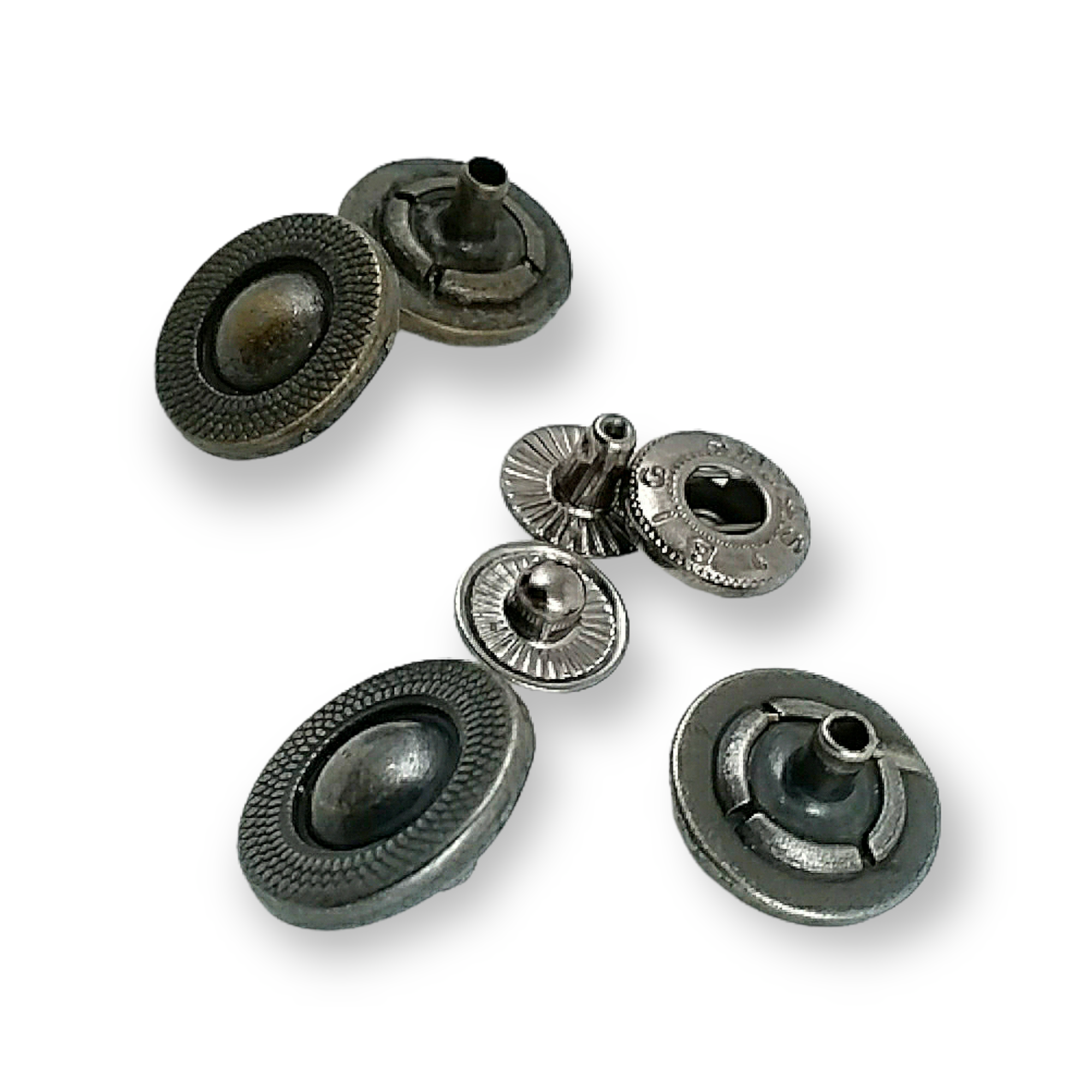 Çıtçıt Düğme Estetik ve Şık 15 mm - 24 boy E 354