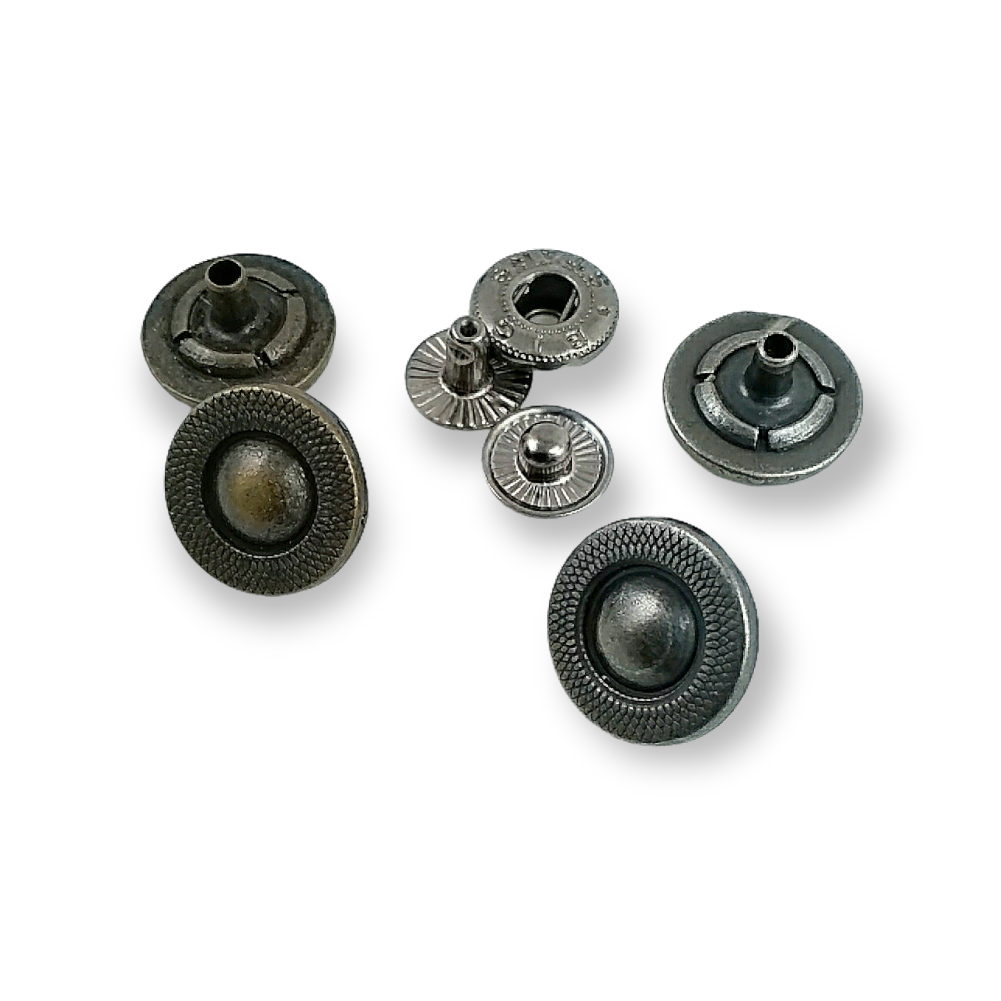 Çıtçıt Düğme Estetik ve Şık 15 mm - 24 boy E 354