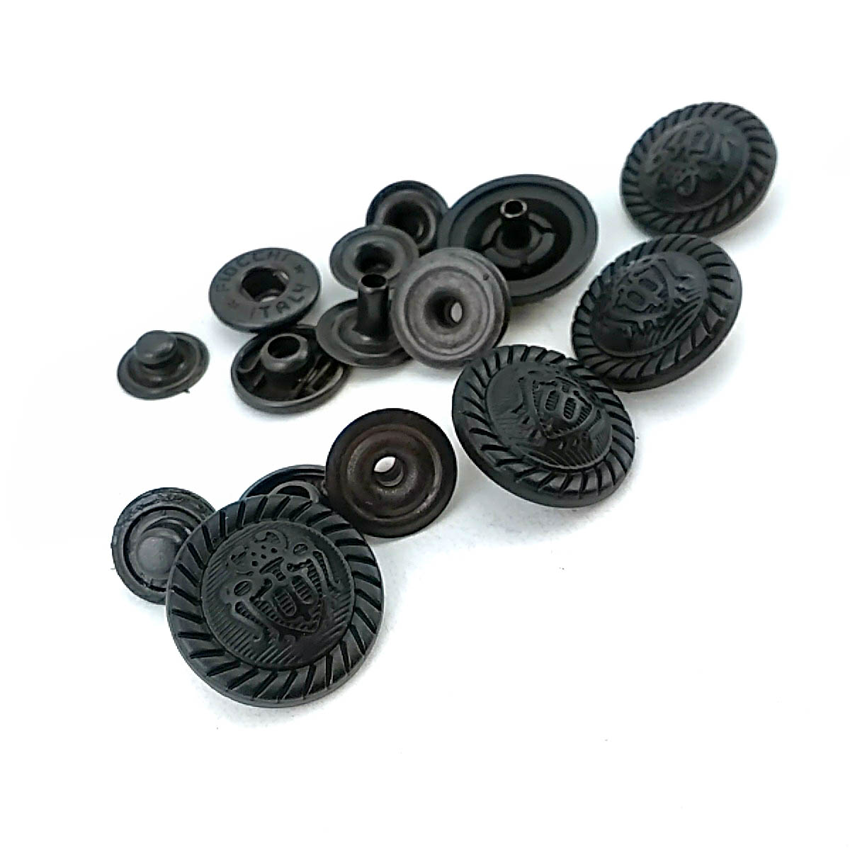 Mat Boyalı Çıtçıt Düğme 17 mm - 27 boy E 512 MN