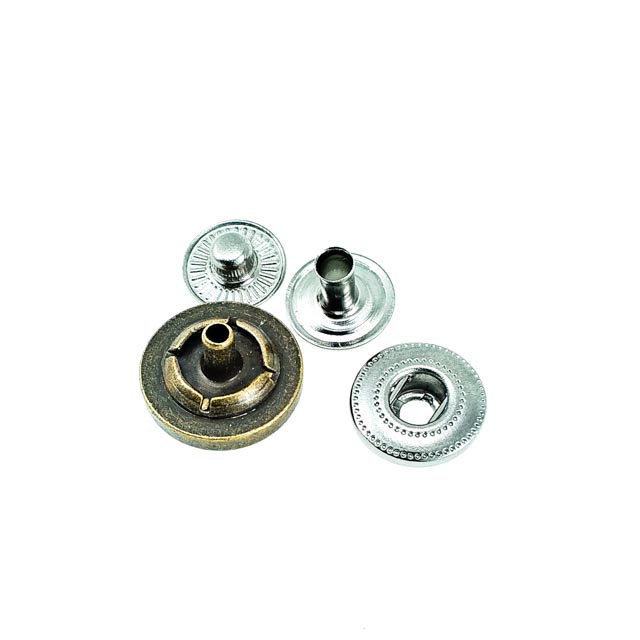 Para Tipi Düz Metal Çıtçıt Düğme 15 mm - 25 boy E 520