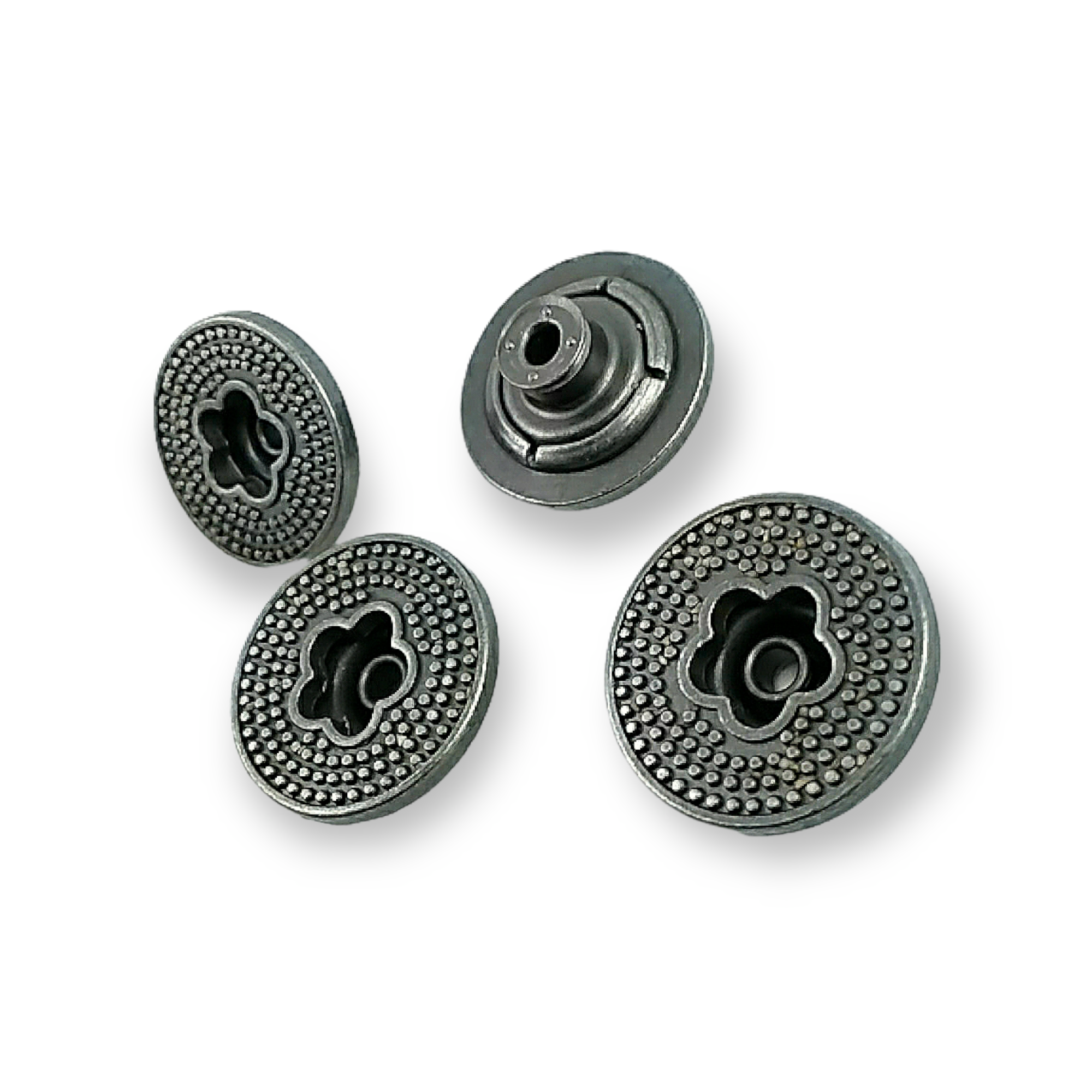 Ortası Çiçek Şekilli Noktalı Kot Düğmesi 20 mm 32 Boy Ortası Çiçek Şekilli Noktalı Kot Düğmesi 20 mm 32 Boy 20 mm