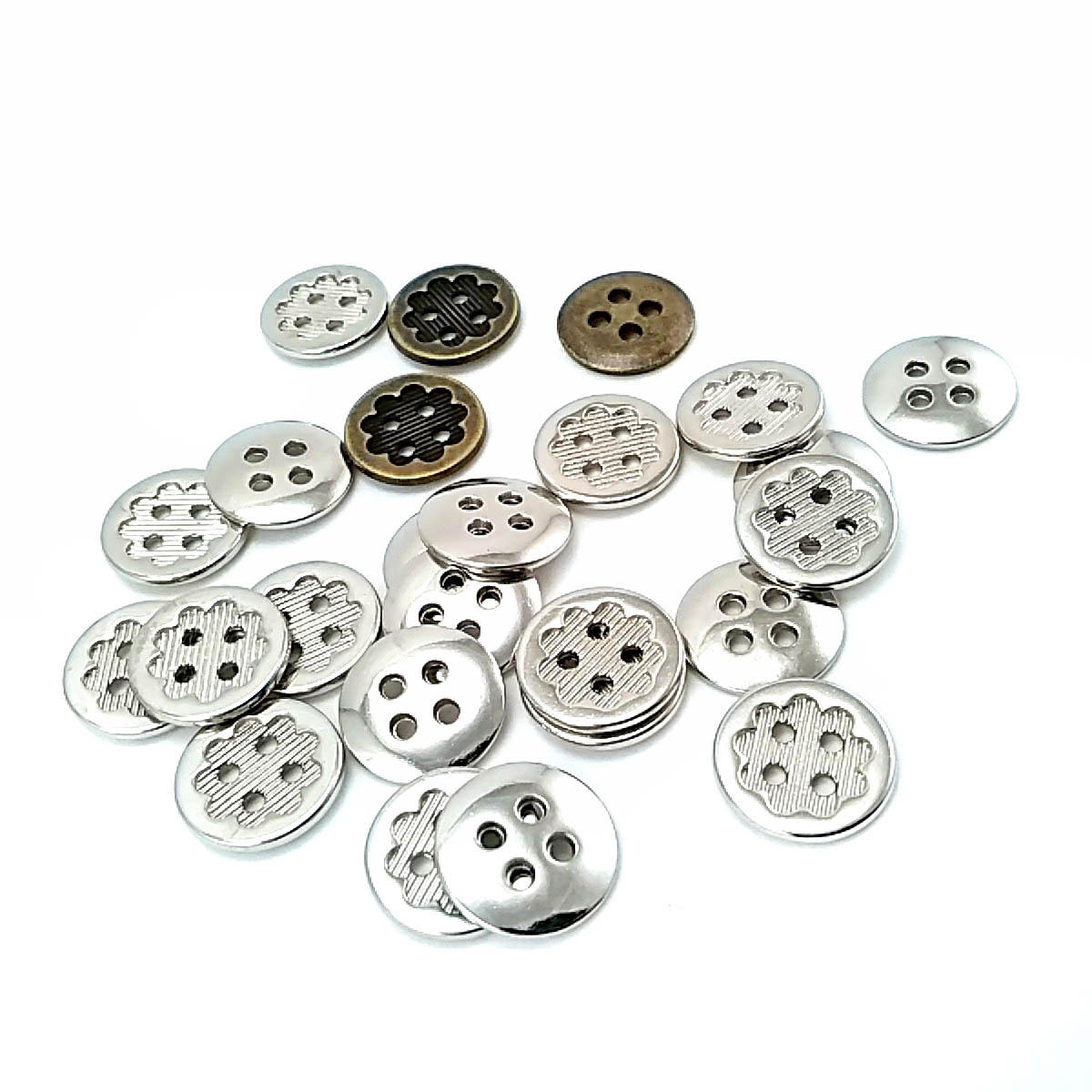 15 mm Sew-Through Button front and detail view