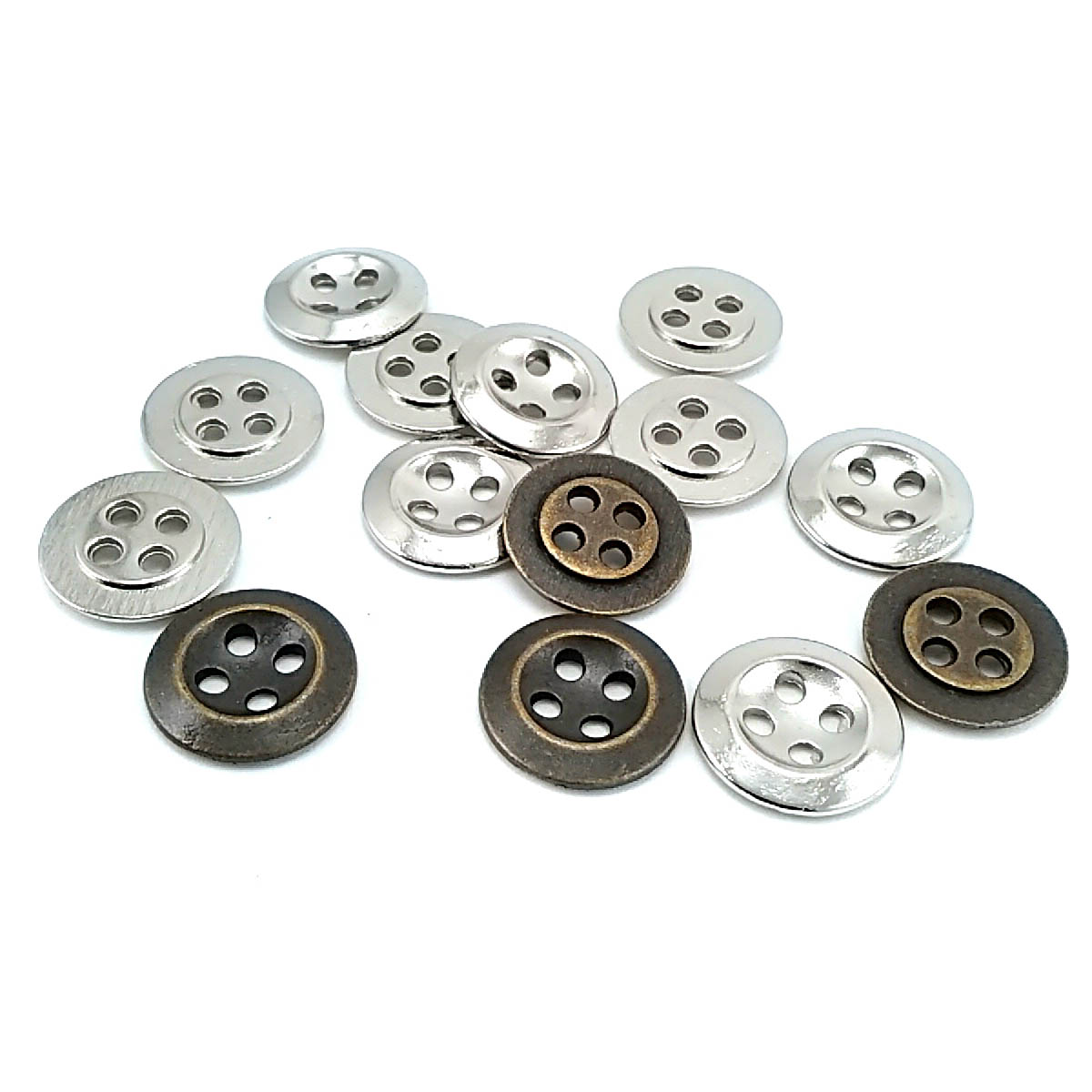 17 mm Dikme Düğme ön ve detay görünümü