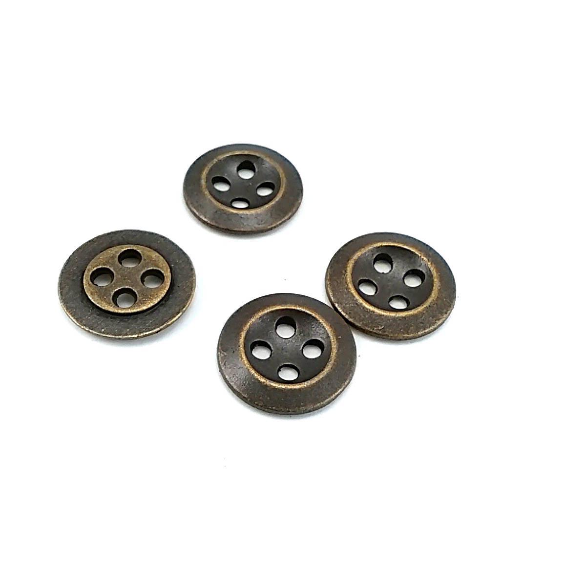 17 mm Dikme Düğme ön ve detay görünümü