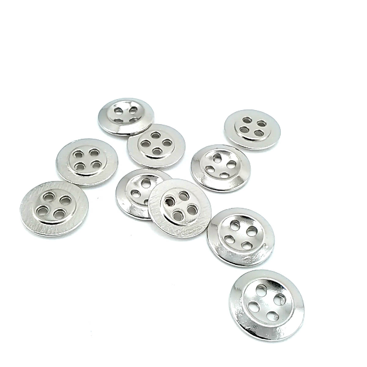 17 mm Dikme Düğme ön ve detay görünümü