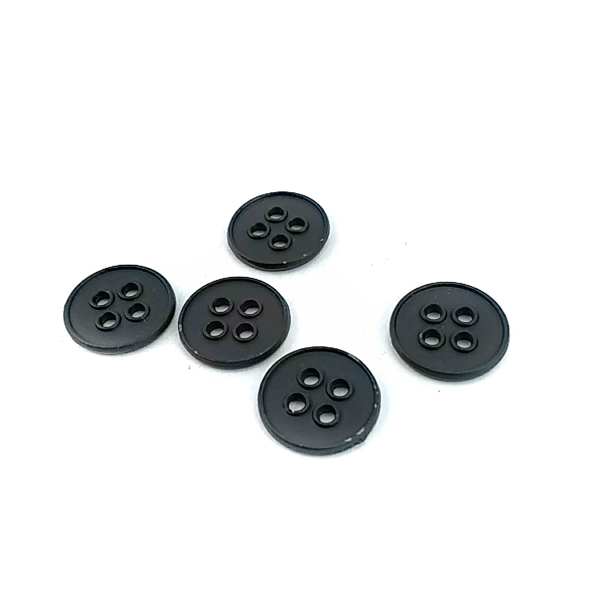 17 mm Sew-Through Button front and detail view