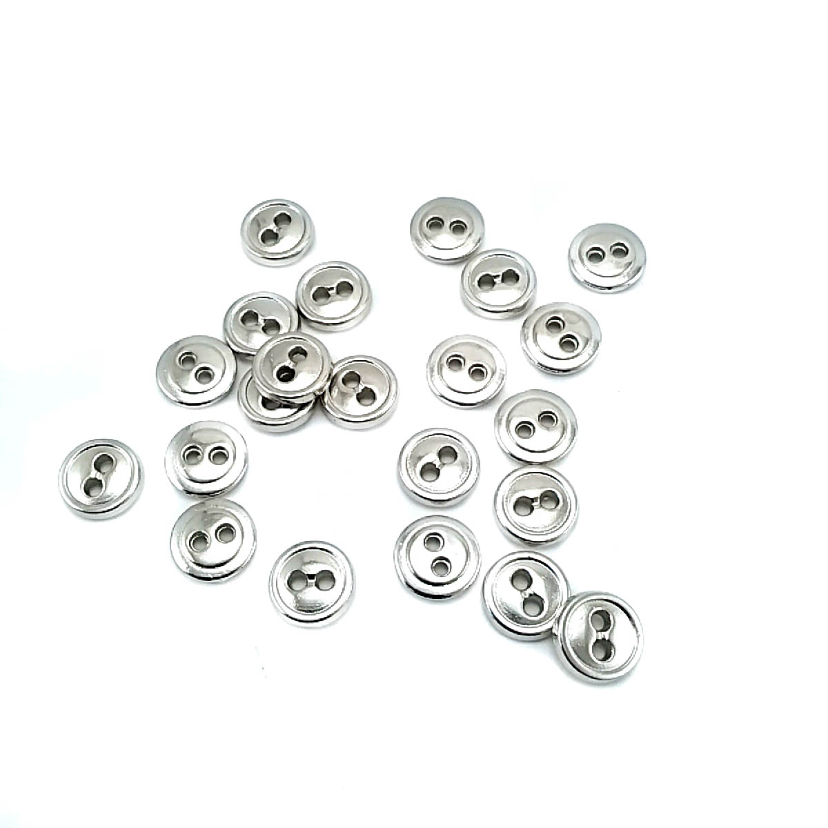 10 mm Sew-Through Button front and detail view