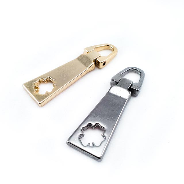 Zipper Pullers 38 mm x 10 mm Clover Pattern B 120