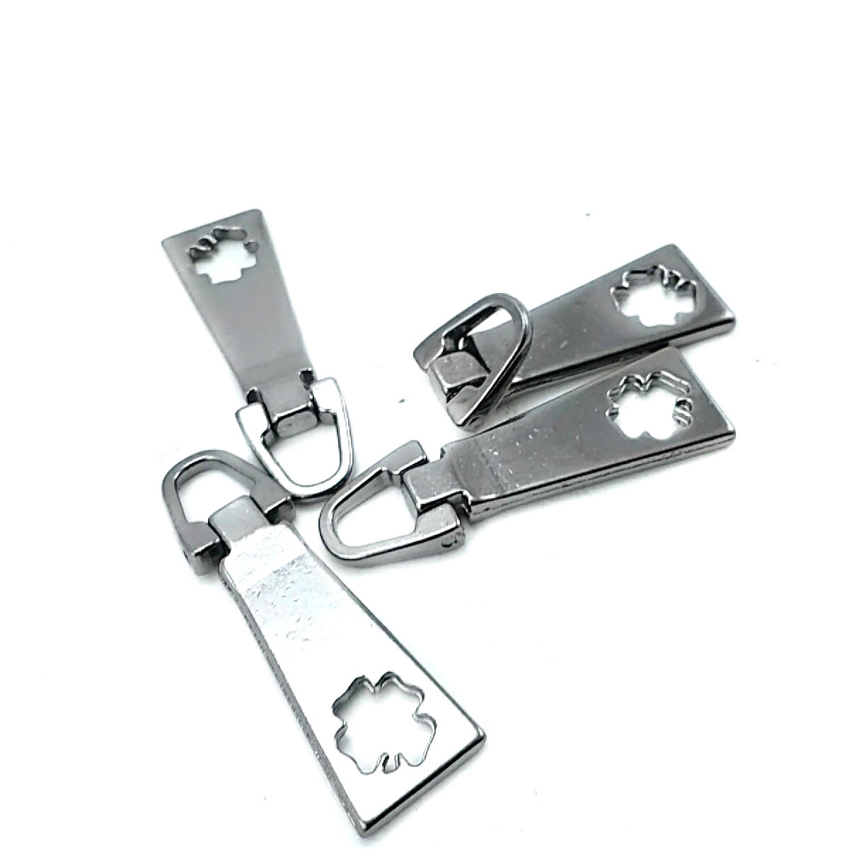 Zipper Pullers 38 mm x 10 mm Clover Pattern B 120