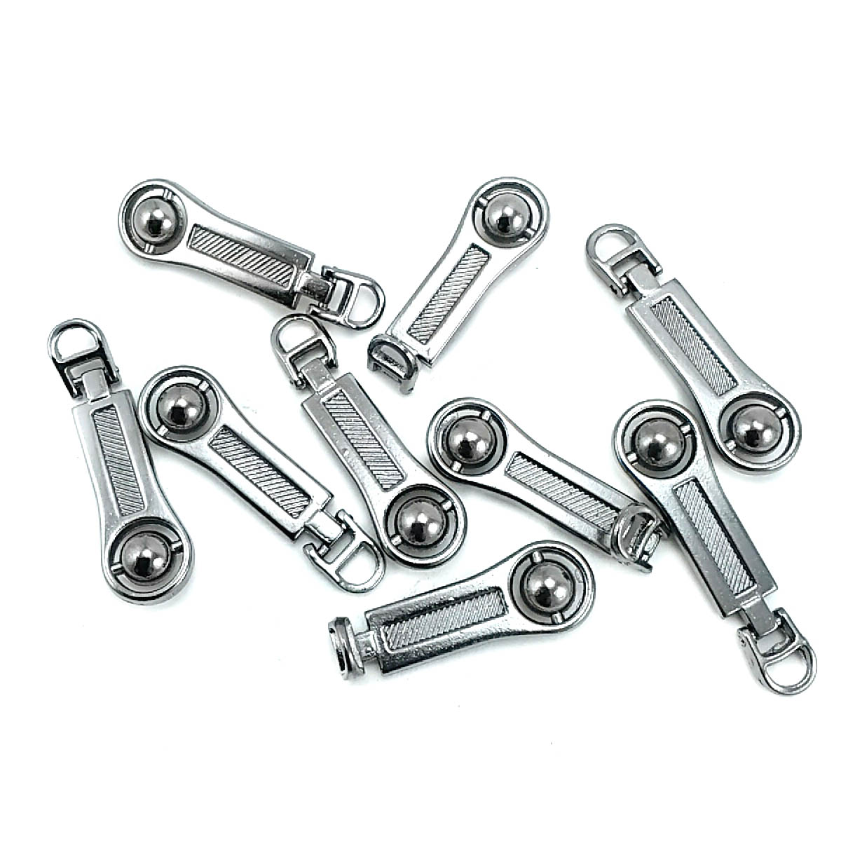 40 mm Zipper Pull front and detail view
