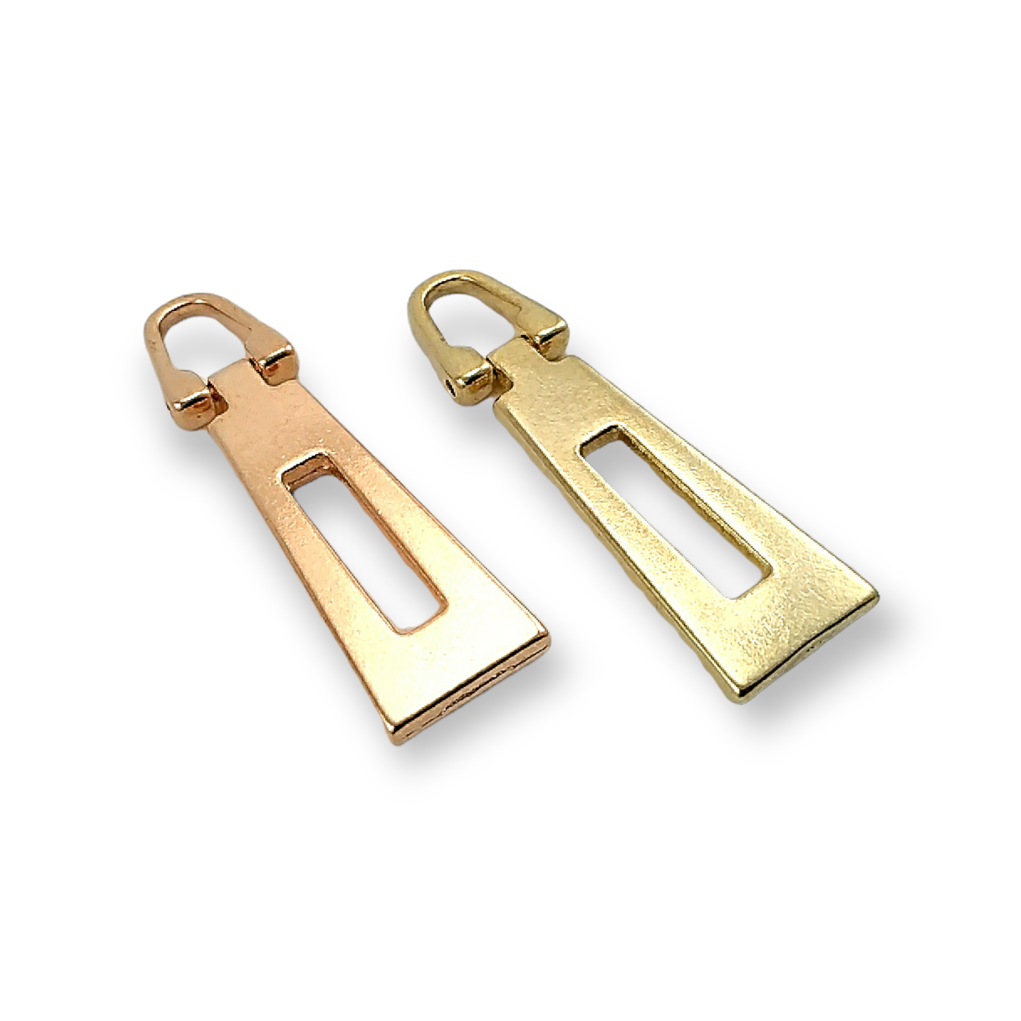 Metal Fermuar Elciği 30 mm Şık Tasarım E 1597 Metal Fermuar Elciği 30 mm Şık Tasarım E 1597
