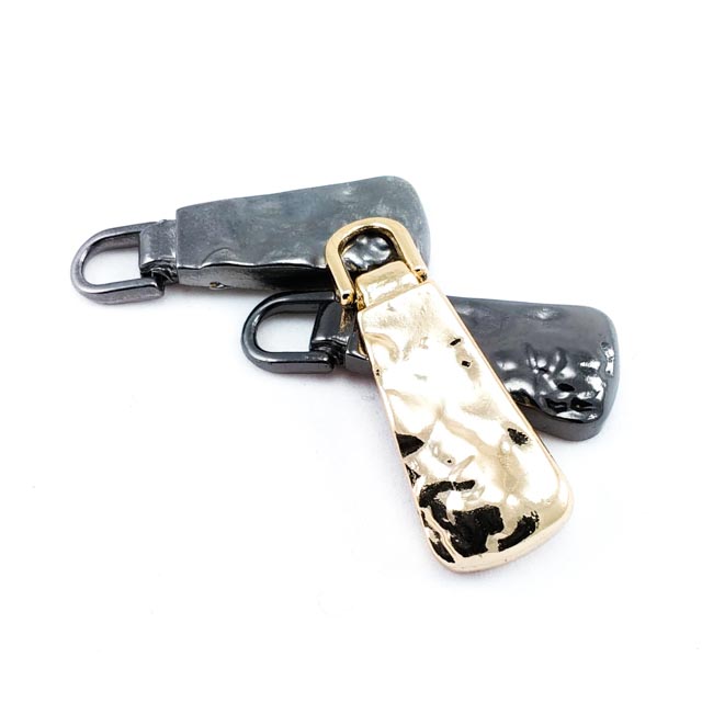 Zipper Pulls for Coats Bags Outwear Zipper Pulls 37 mm  E 1642