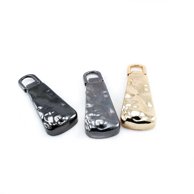 Zipper Pulls for Coats Bags Outwear Zipper Pulls 37 mm  E 1642