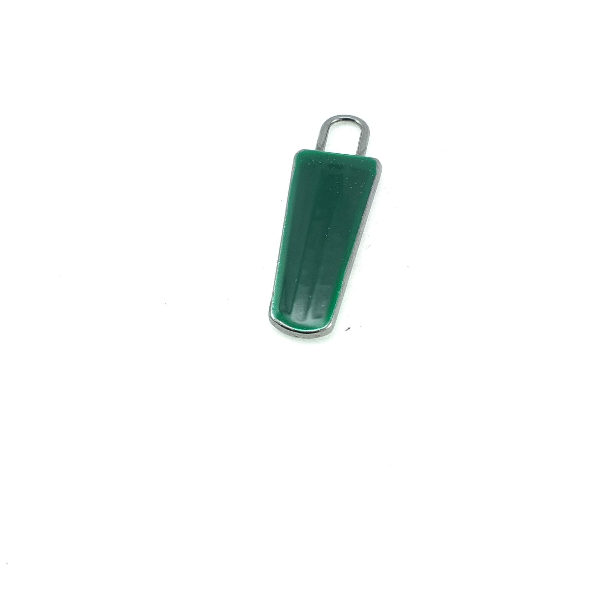 Zipper Pullers 4 cm 3 Colors Epoxy Coat and Jacket Pullers E 1790 Zipper Pullers 4 cm 3 Colors Epoxy Coat and Jacket Pullers E 1790