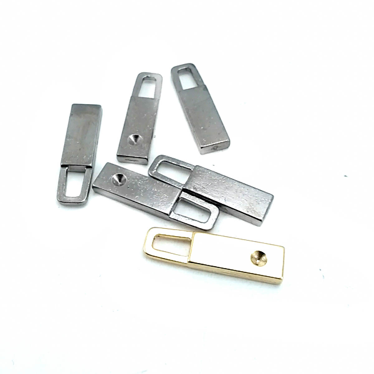 29 mm Enamel / Colored Zipper Pull product image 29 mm Enamel / Colored Zipper Pull front and detail view