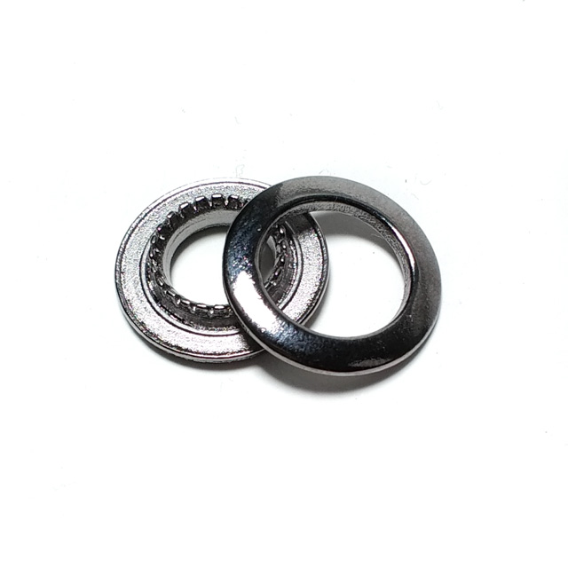 Zamak Eyelets Elegant Shape 18 mm E 374 Zamak Eyelets Elegant Shape 18 mm E 374