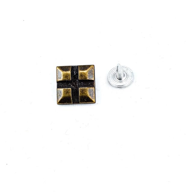 13 mm Rivet front and detail view