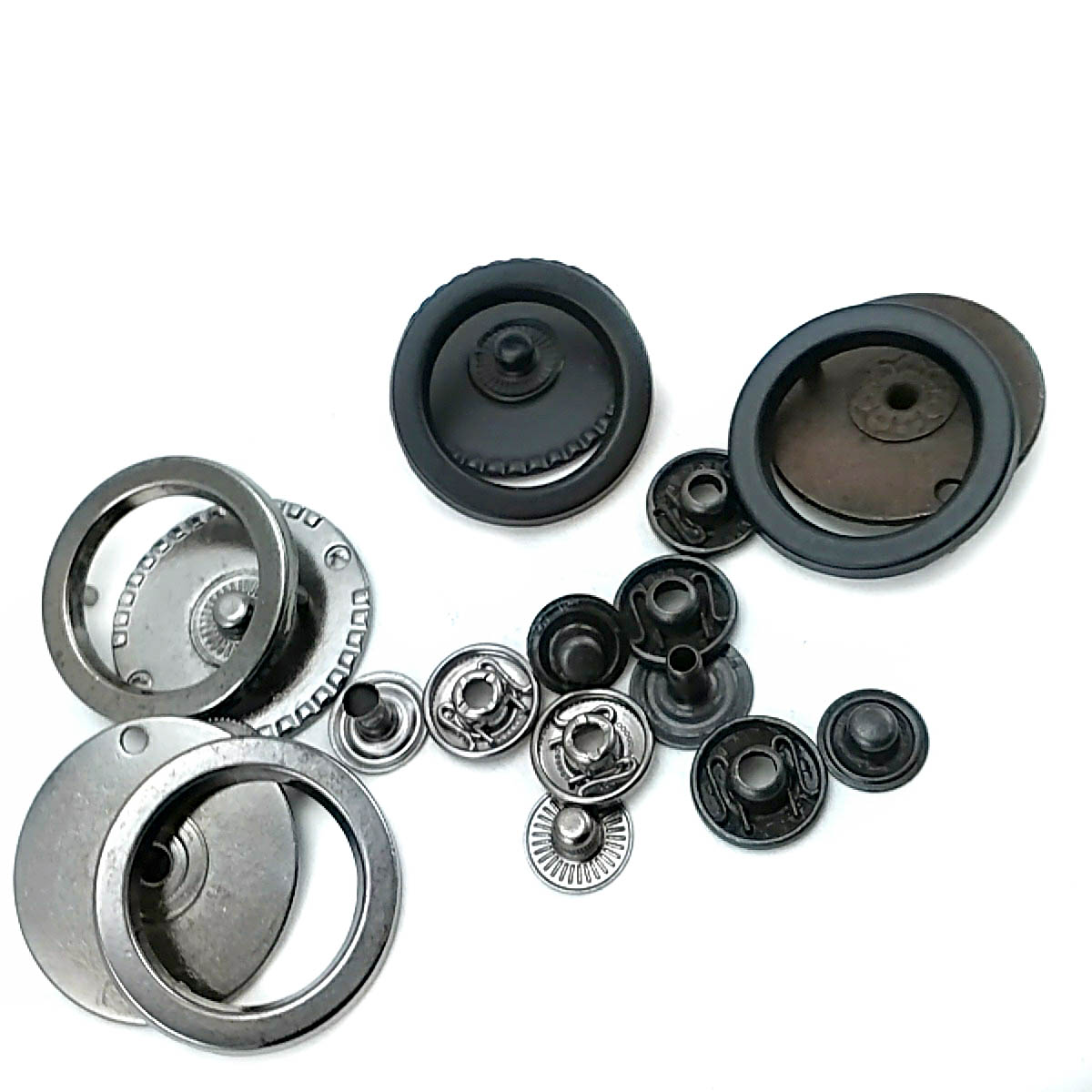 28 mm Snap Fastener front and detail view