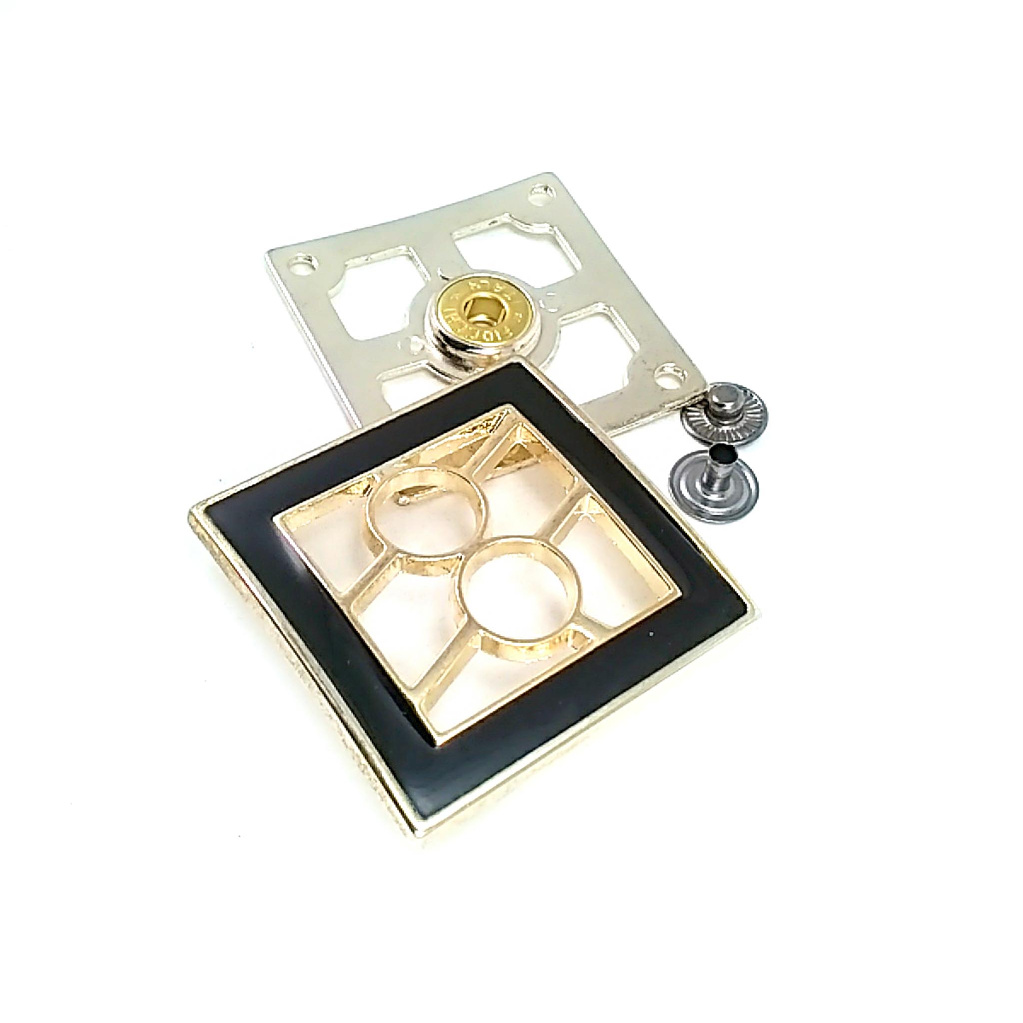 Snap Fasteners Patterned and Stylish Metal Snap Button 42 x 42 mm E 1310