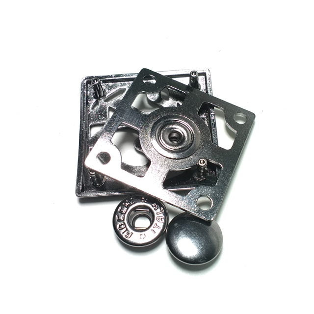 Snap Button Decorative Patterned Overcoat Snap Button 34 x 34 mm E 1760