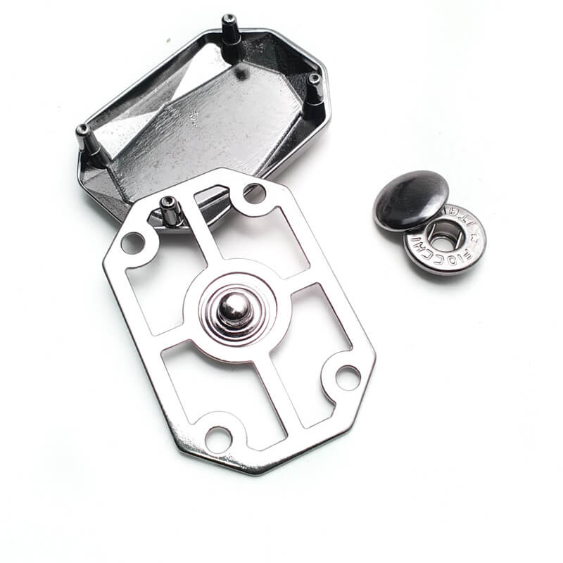 30 mm Çıtçıt Düğme ön ve detay görünümü