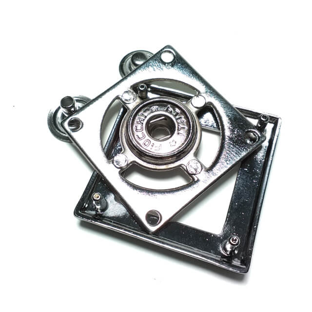 Mont , Kaban ve Ceket için Metal Çıtçıt Düğme 32 x 32 mm Е 1831