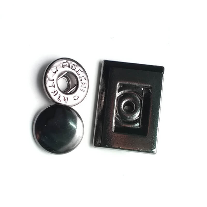24 mm Snap Fastener front and detail view