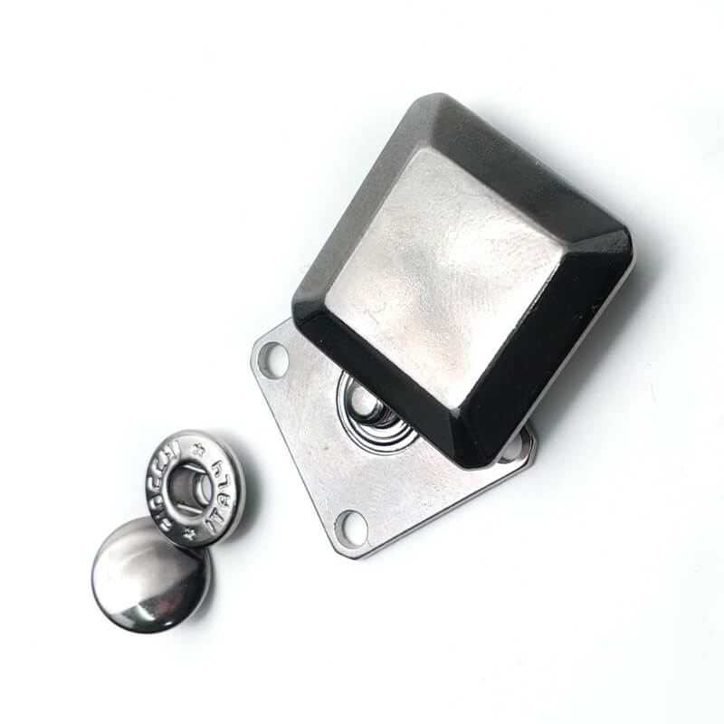 Coat and Outwear Snap Fasteners Button 25x 25 mm E 2036 Coat and Outwear Snap Fasteners Button 25x 25 mm E 2036