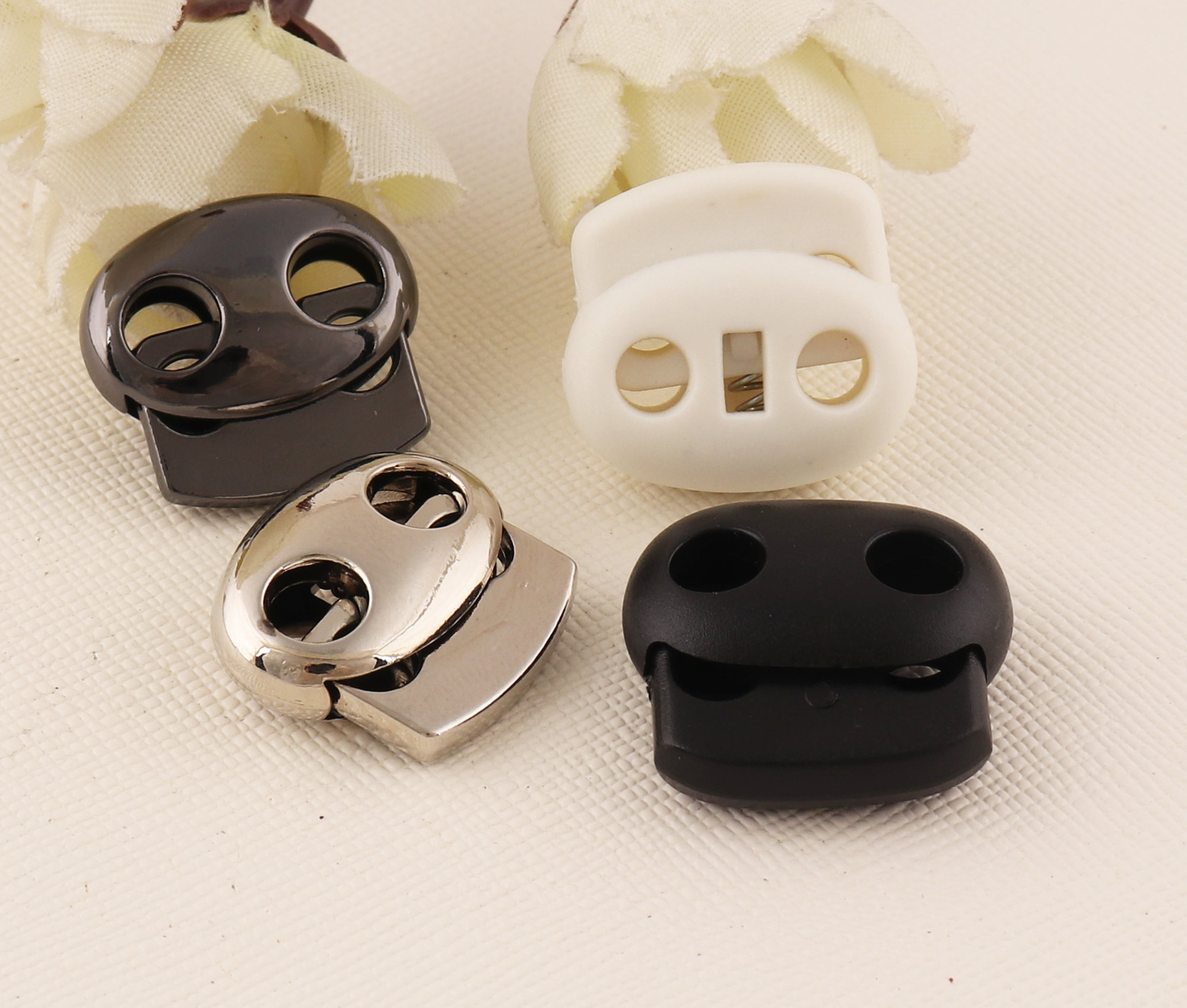 Metal Stoper Çift Delikli Ay Stoper 18 mm E 694
