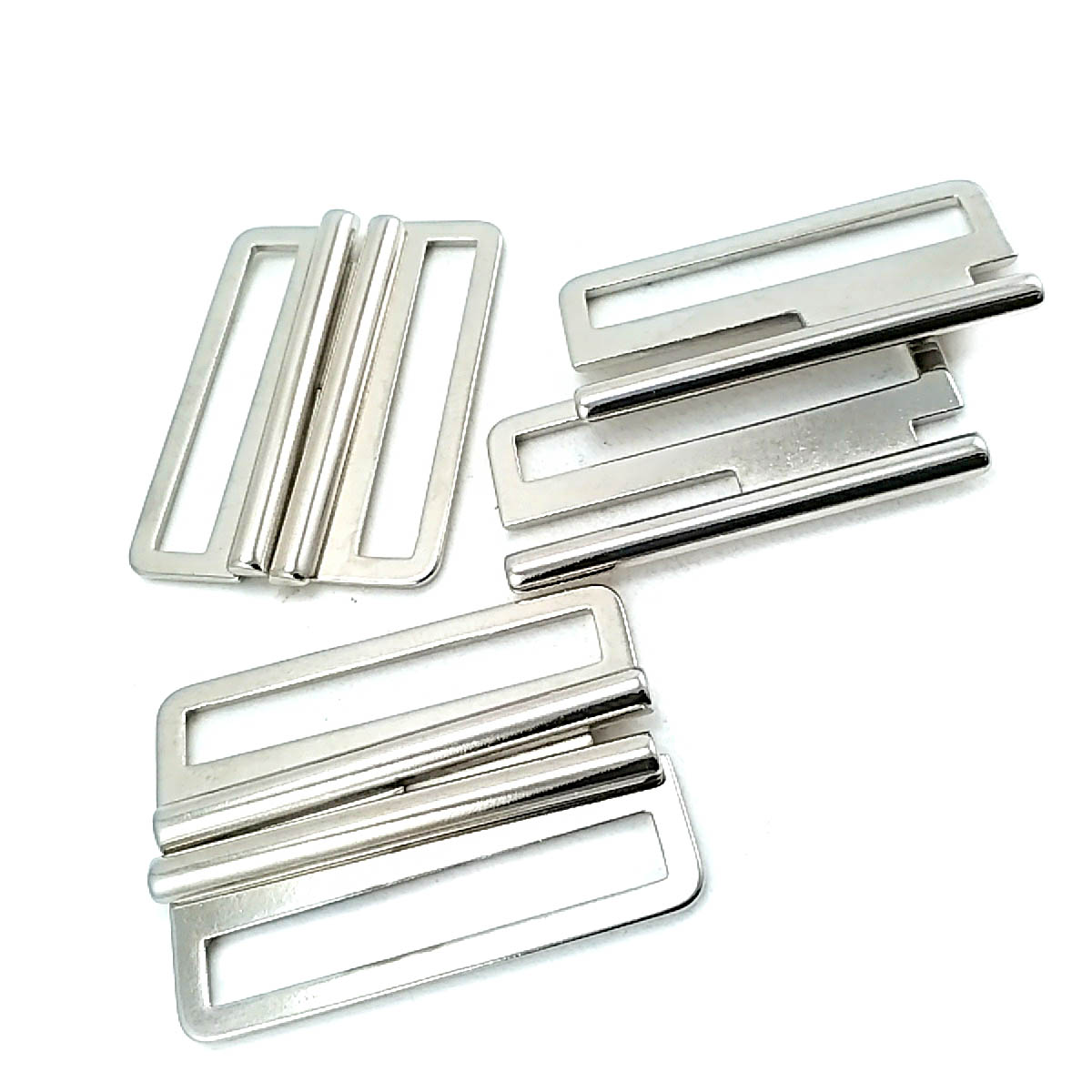 40 mm Strap Adjuster front and detail view