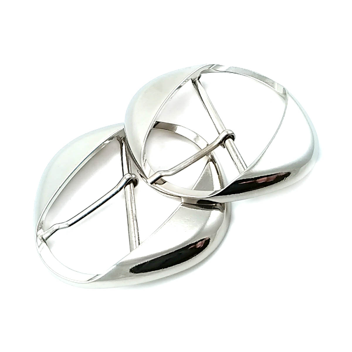 64 mm Center-Bar Buckle front and detail view