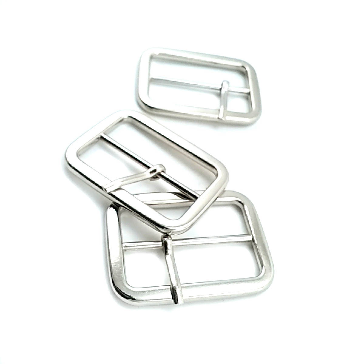 35 mm Center-Bar Buckle front and detail view