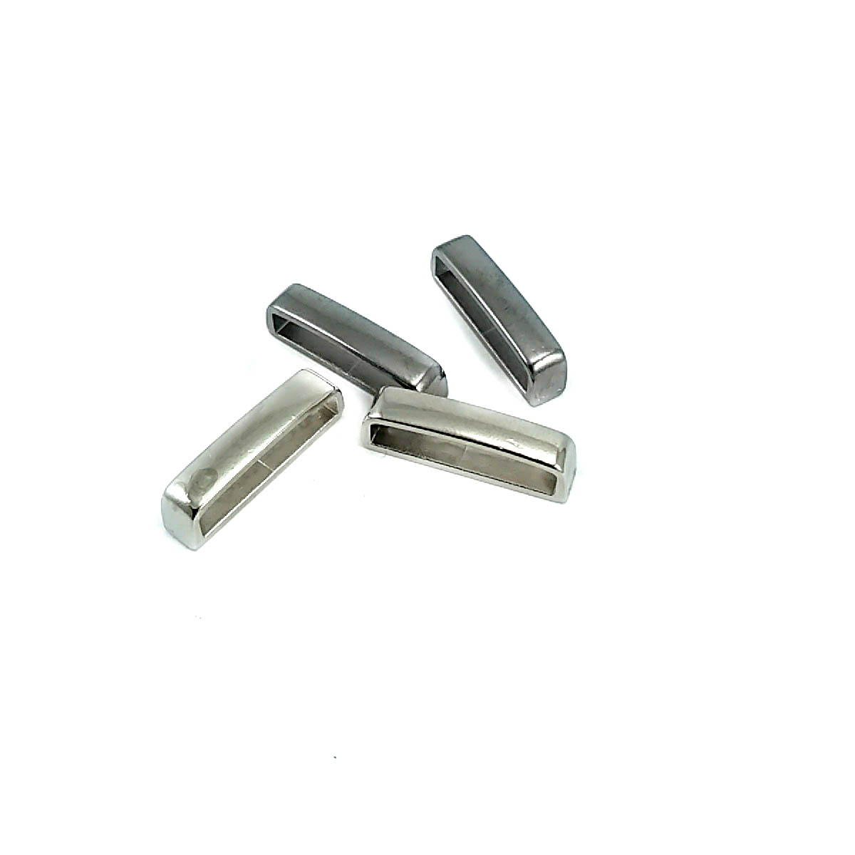 22 mm front and detail view