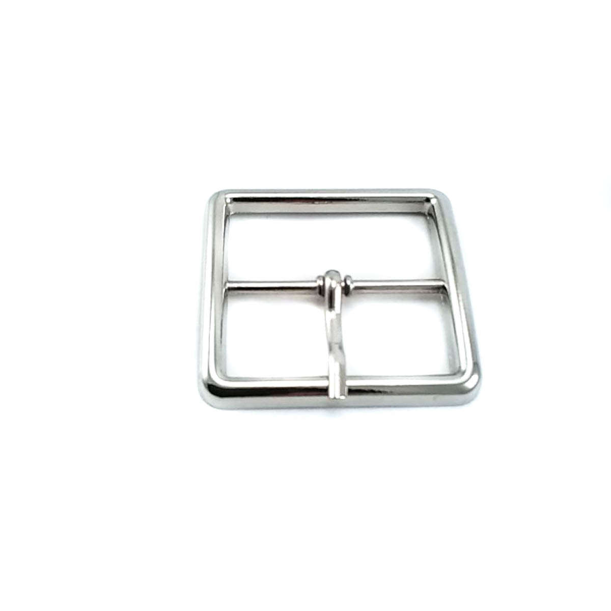37 mm Center-Bar Buckle front and detail view