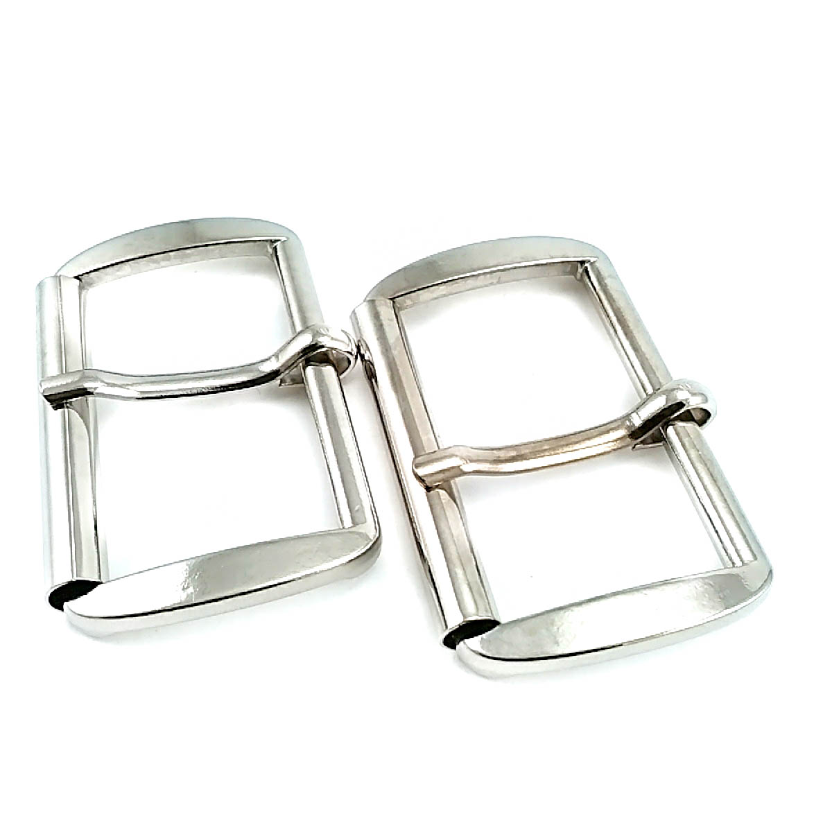 50 mm Center-Bar Buckle front and detail view