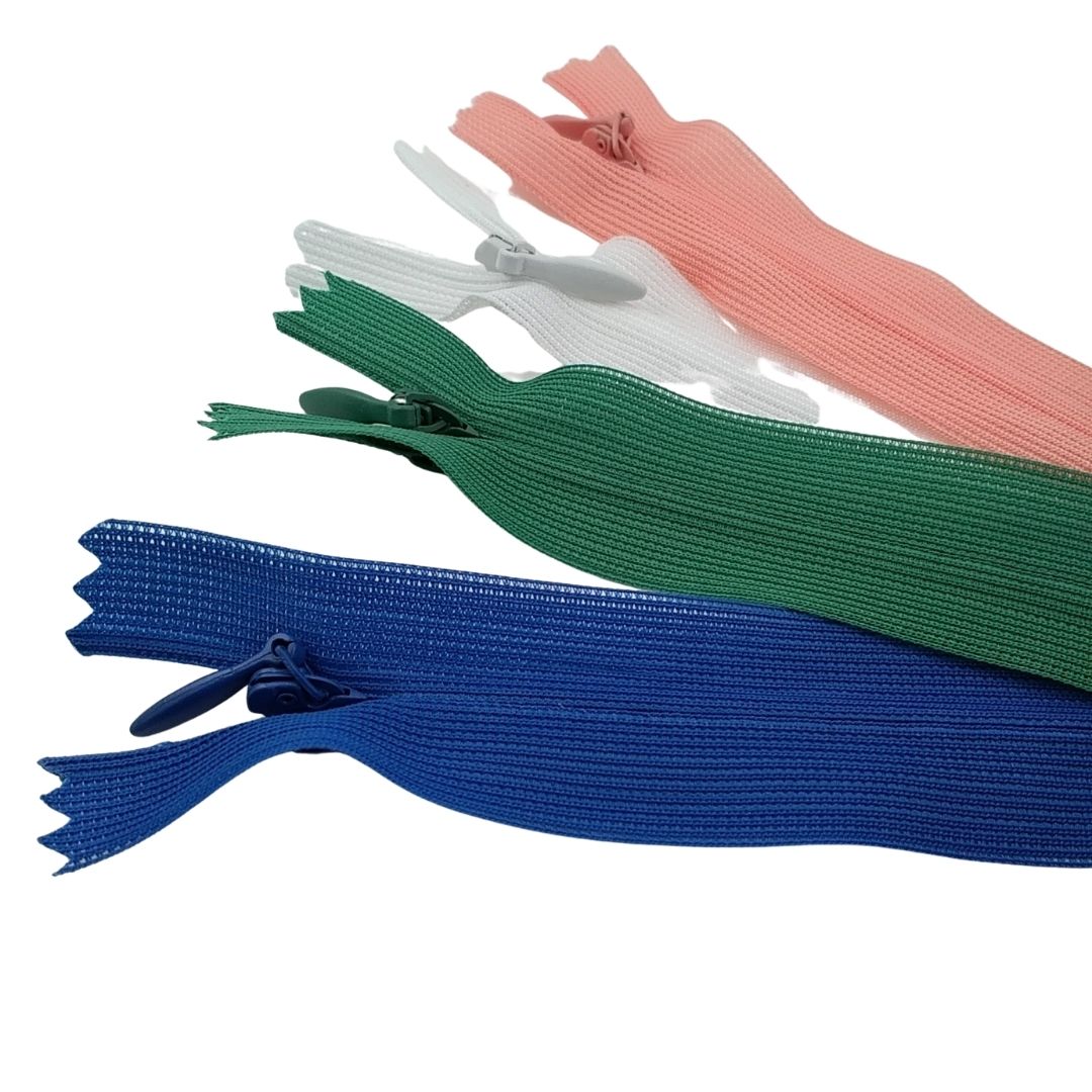 18 cm - 7,09 inches Concealed / Invisible Zipper Closed End Type 3 (50 pcs/Pack)